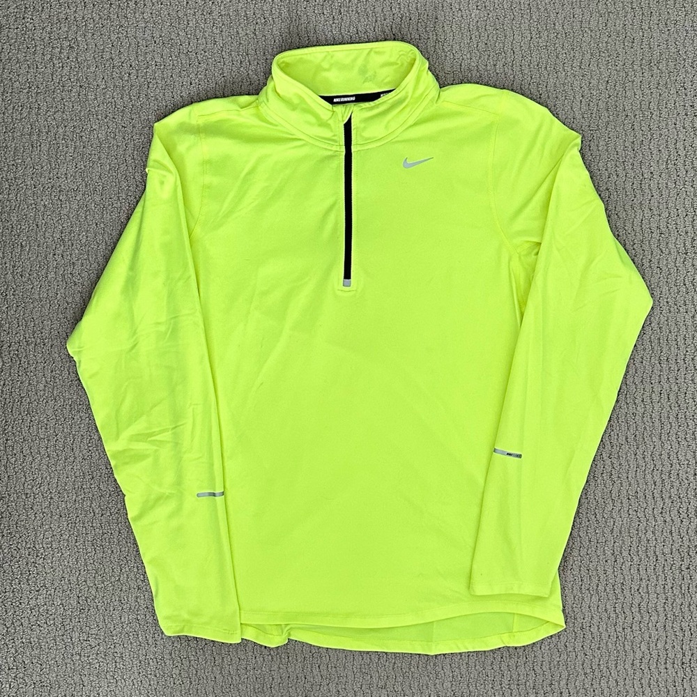 Nike Running Element 1/2 Zip Long Sleeve Top in Neon
